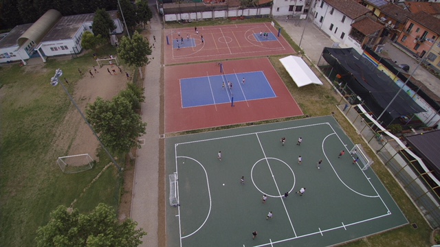 Pavimentazione per esterni  centro sportivo